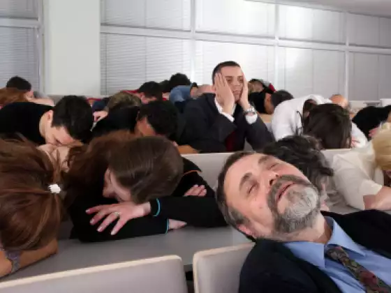 Death By Powerpoint - How to Create a Winning Presentation (instead of putting them to sleep)