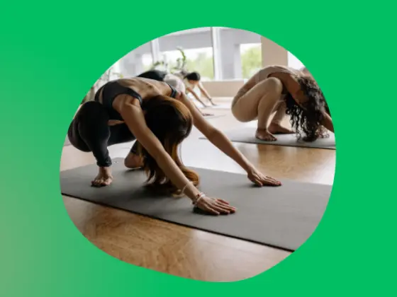 Vinyasa được trao quyền: Yoga Flow trung cấp