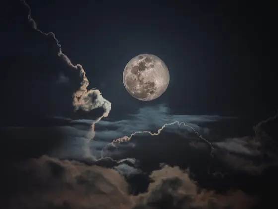 Meditasi Bulan Purnama Suci