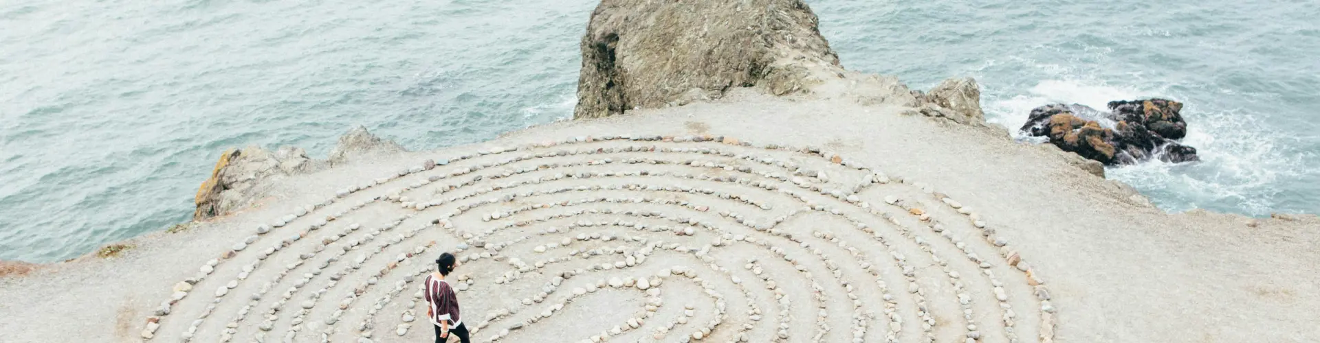 Remote Healing para sa Energetic Structure at Grounded Manifestation - Online Class by Jamie Butler